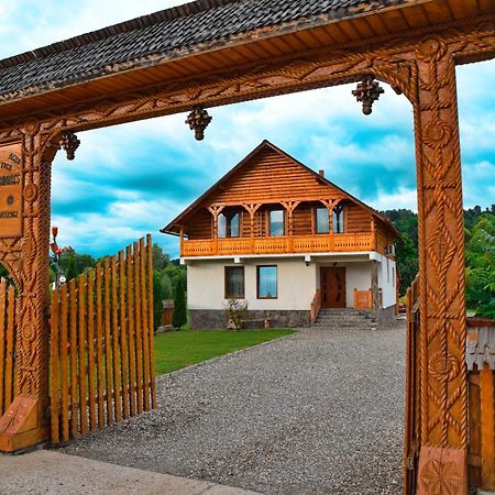 Acasa In Maramures Feresti Exterior foto