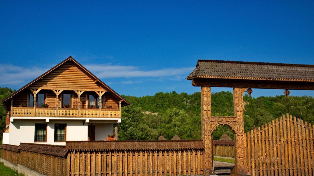 Acasa In Maramures Feresti Exterior foto